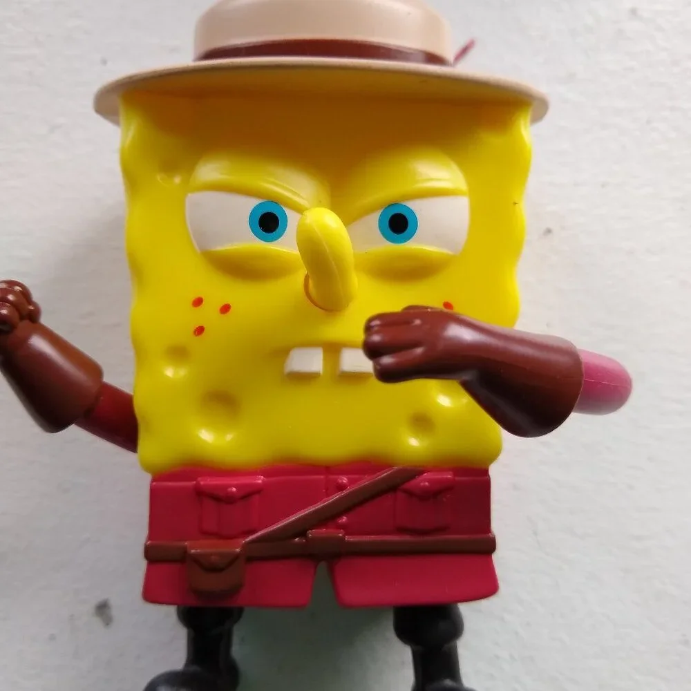 SpongeBob Square Pants Pail & SpongeBob Square Pants Figurines Used